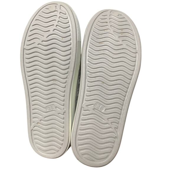 Saguaro Womens Size 6 Gray Breathable Slide On Closed Toe Garden Water Shoes - Picture 11 of 11
